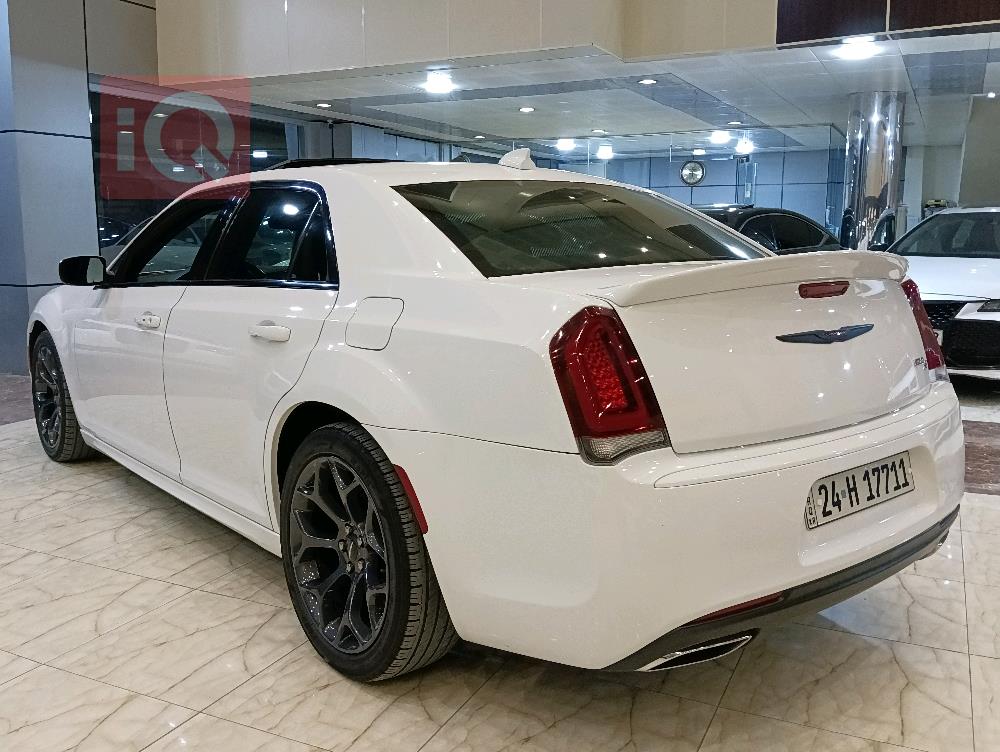 Chrysler 300